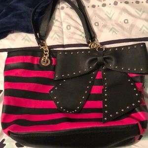 A Betty Johnson purse